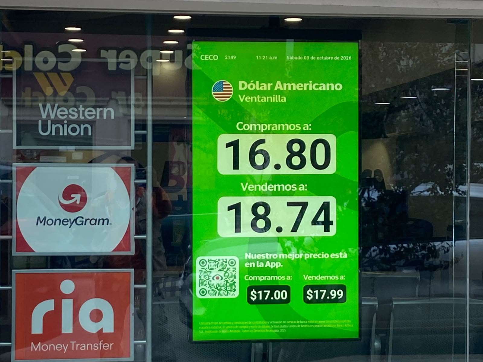 Sube dólar 59 centavos en ventanillas de Banco Azteca