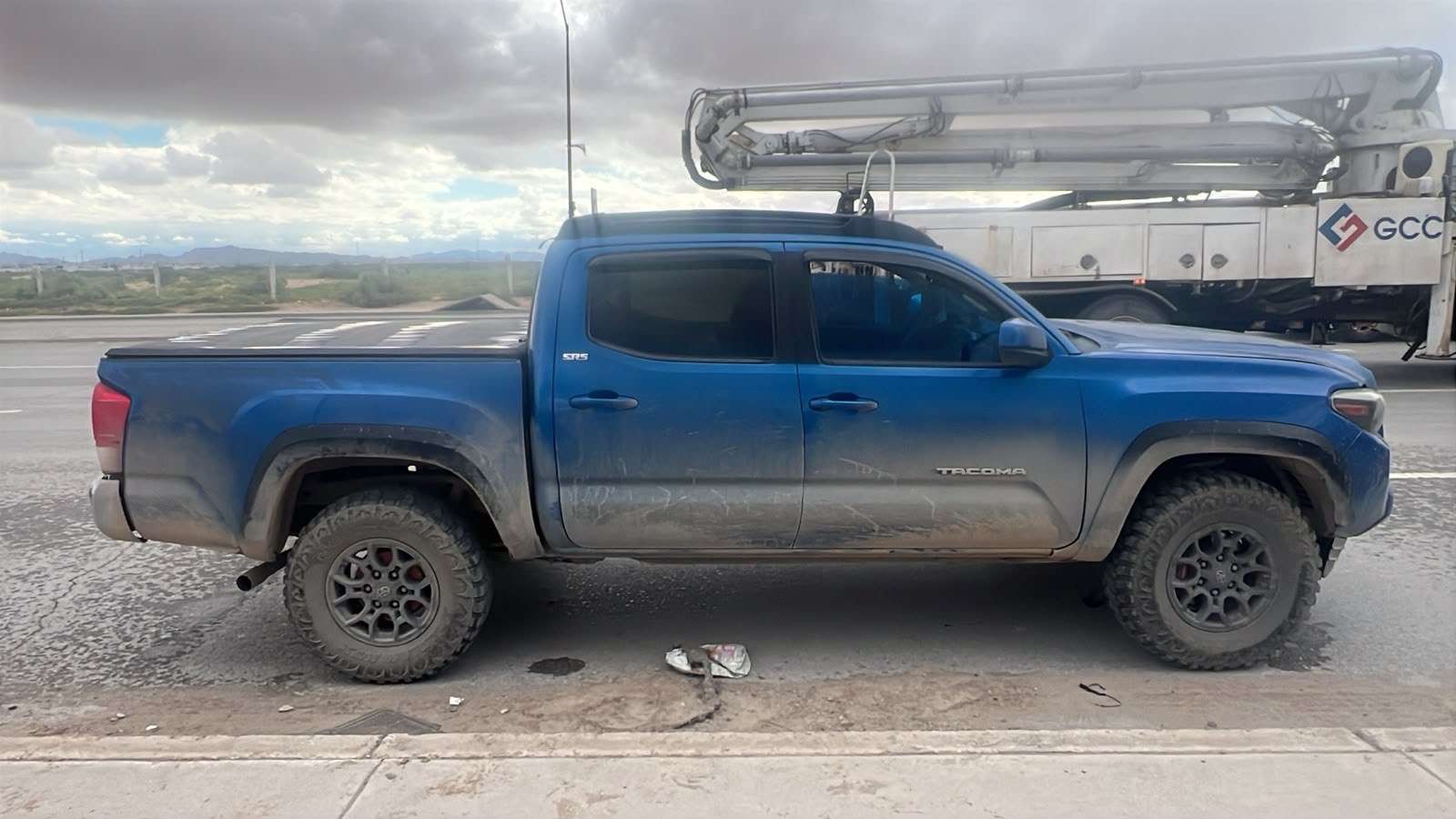 Cae hombre por robo con violencia y recuperan camioneta