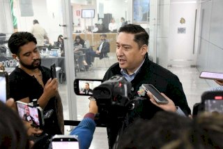 Responde Alfredo Chávez a amenazas legales de Cruz 