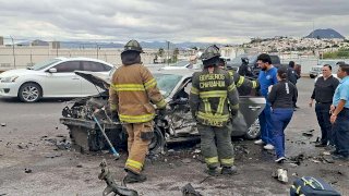 Queda mujer atrapada luego de fuerte choque-volcadura en Perijuv 