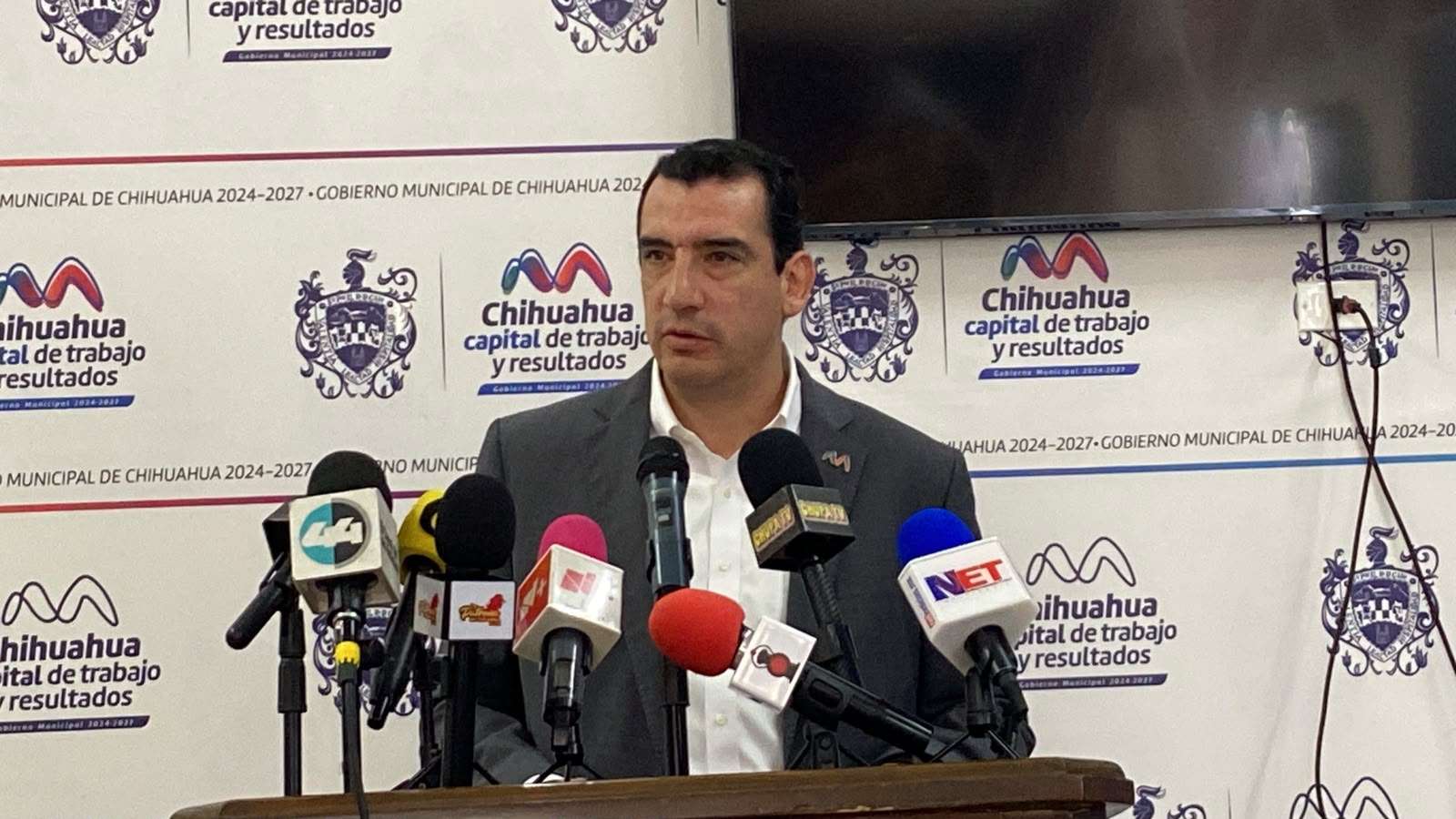Pone René Chavira seguridad como prioridad al frente del Municipio