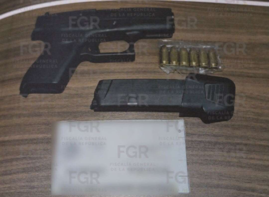 Les dan seis años por uso de armas exclusivas del Ejército