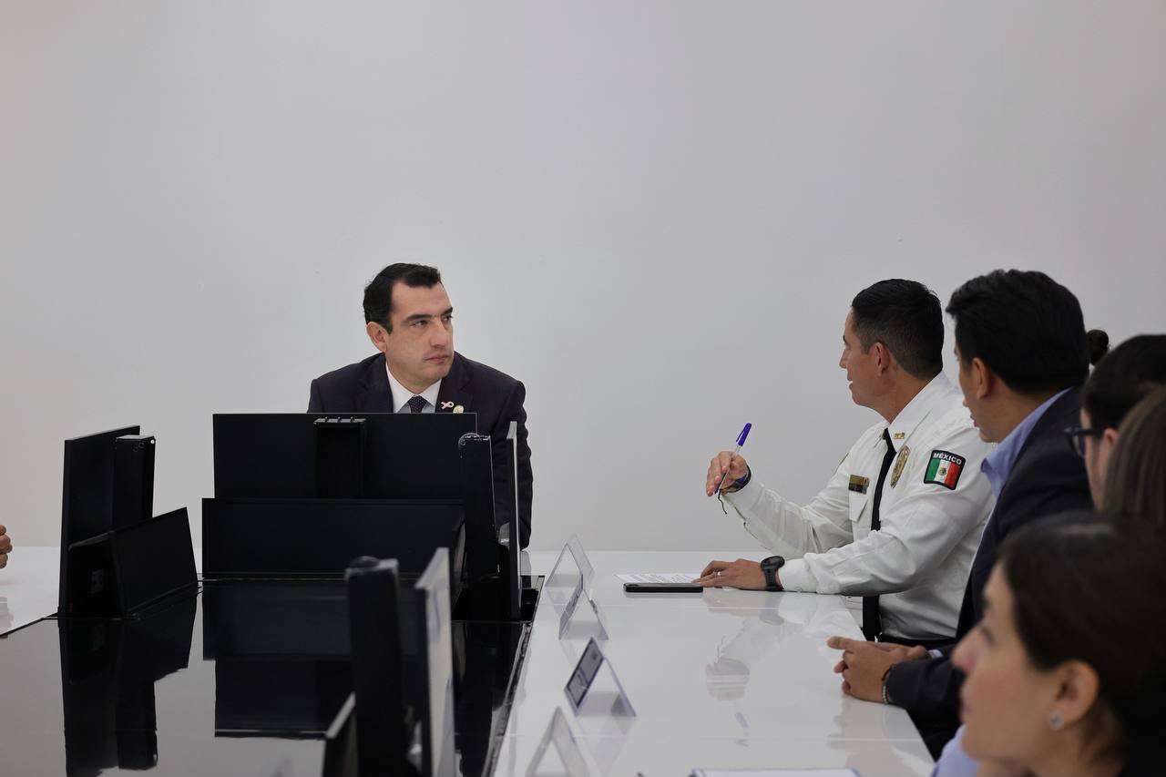 Hace René Chavira pase de lista a la Policía Municipal
