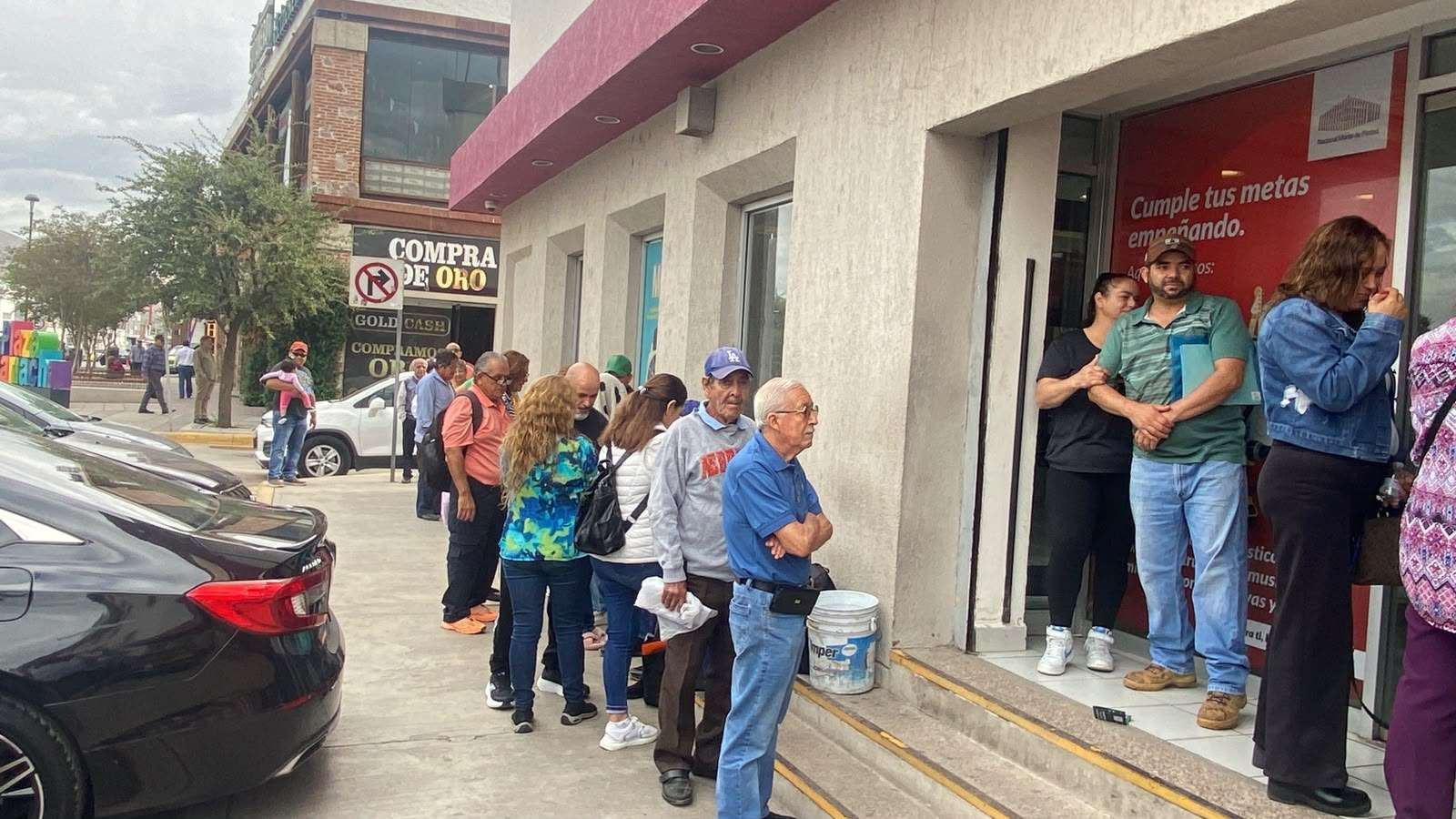 Reabre Monte de Piedad tras casi un año de huelga