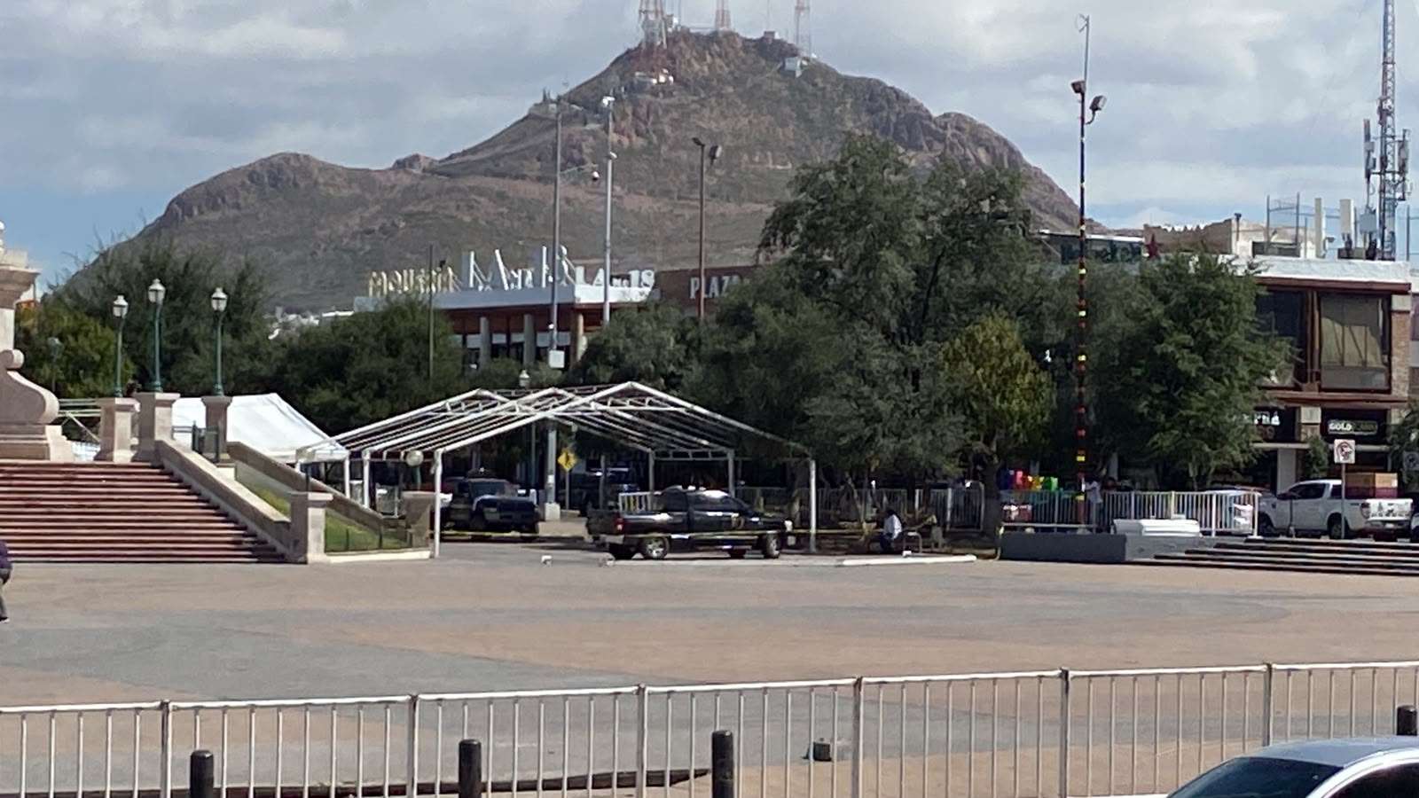 Preparan Plaza del Ángel para concierto de Alejandro Fernández