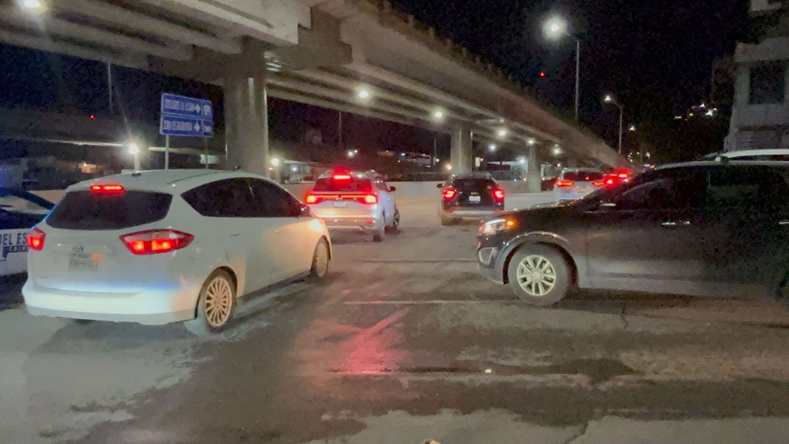 Bloquean empleados del Imss Independencia