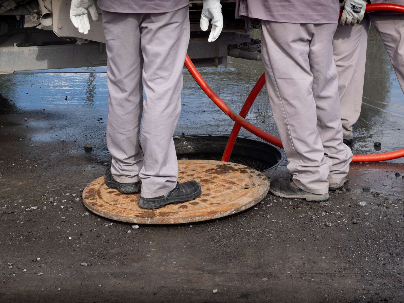 Despliegan tres equipos Vactor en Juárez Porvenir para atender brotes tras lluvias
