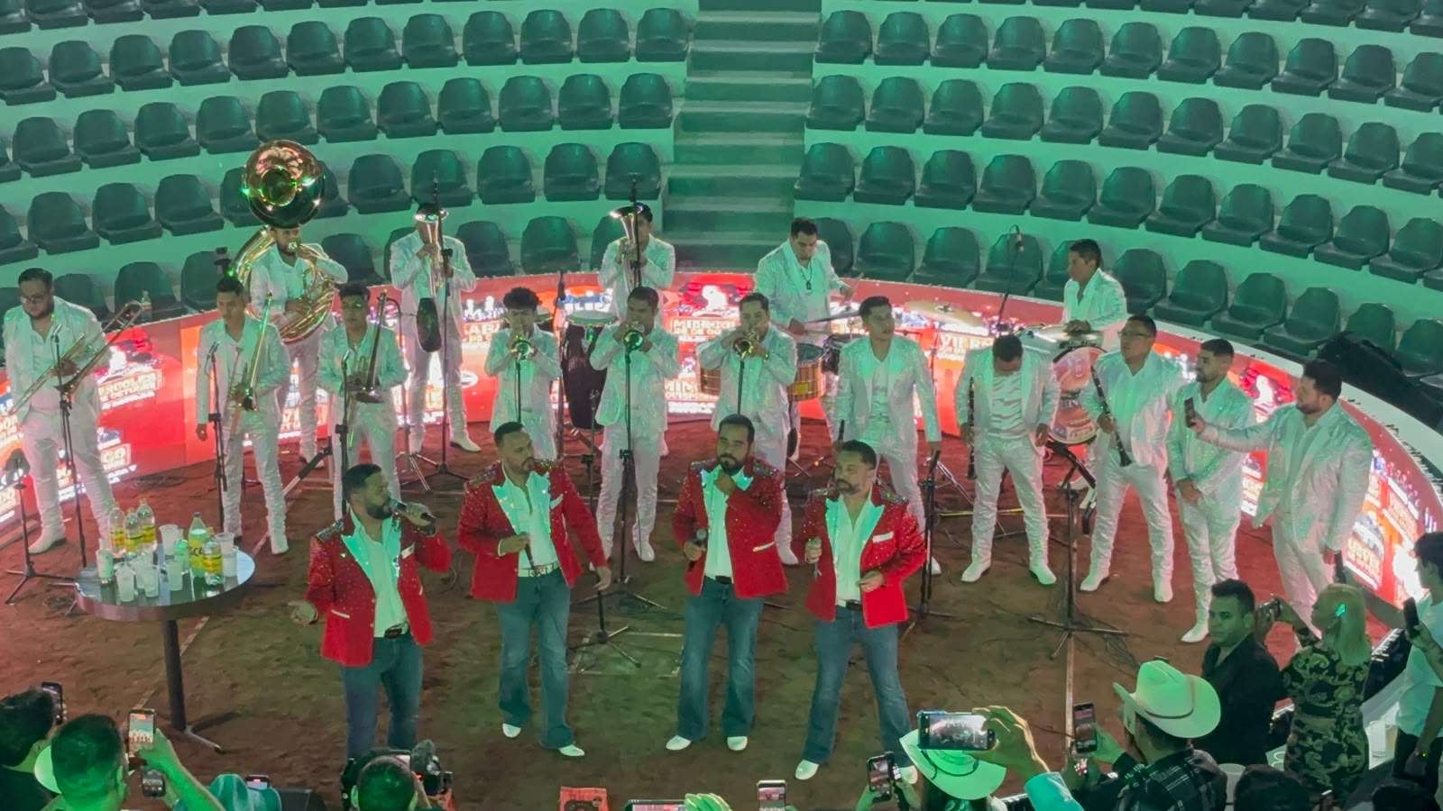 Se avienta Generación R palomazo previo al Expogan 2026