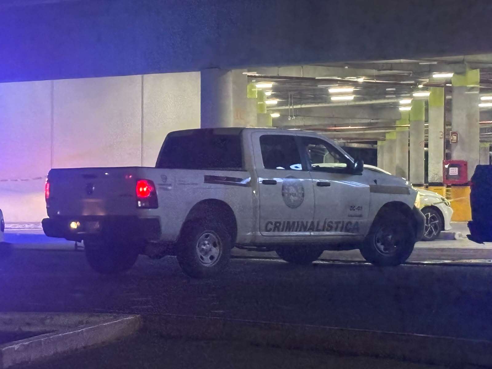 Matan a uno a balazos en estacionamiento de Fashion Mall
