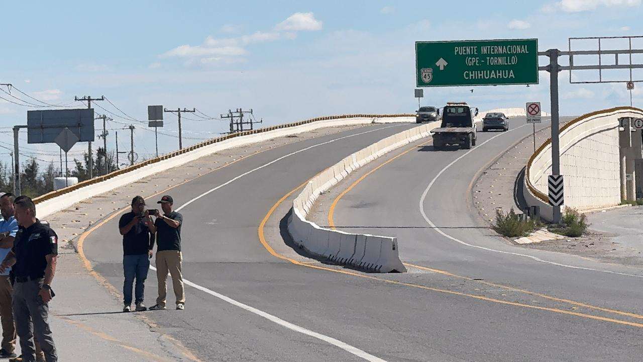 Localizan cuerpo de hombre en interior del canal de aguas negras en El Valle