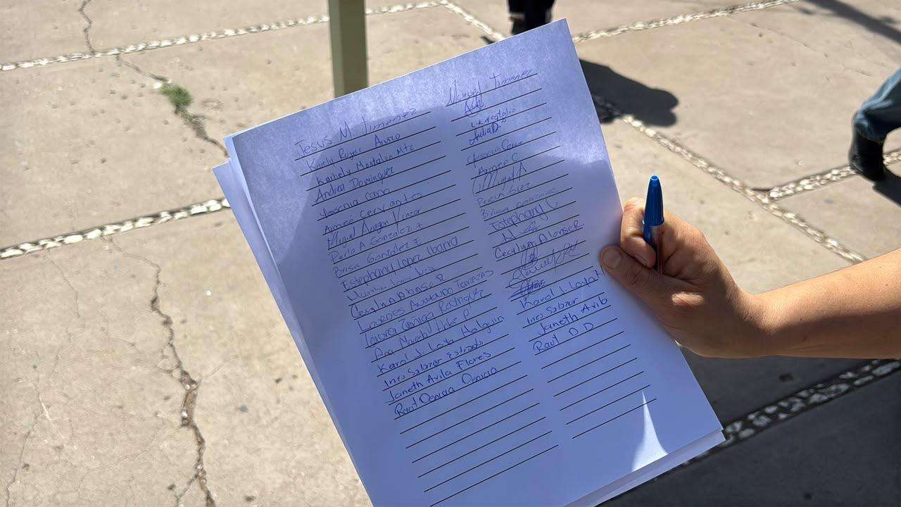 Exigen remover a directora de primaria por falta de seguridad y acoso