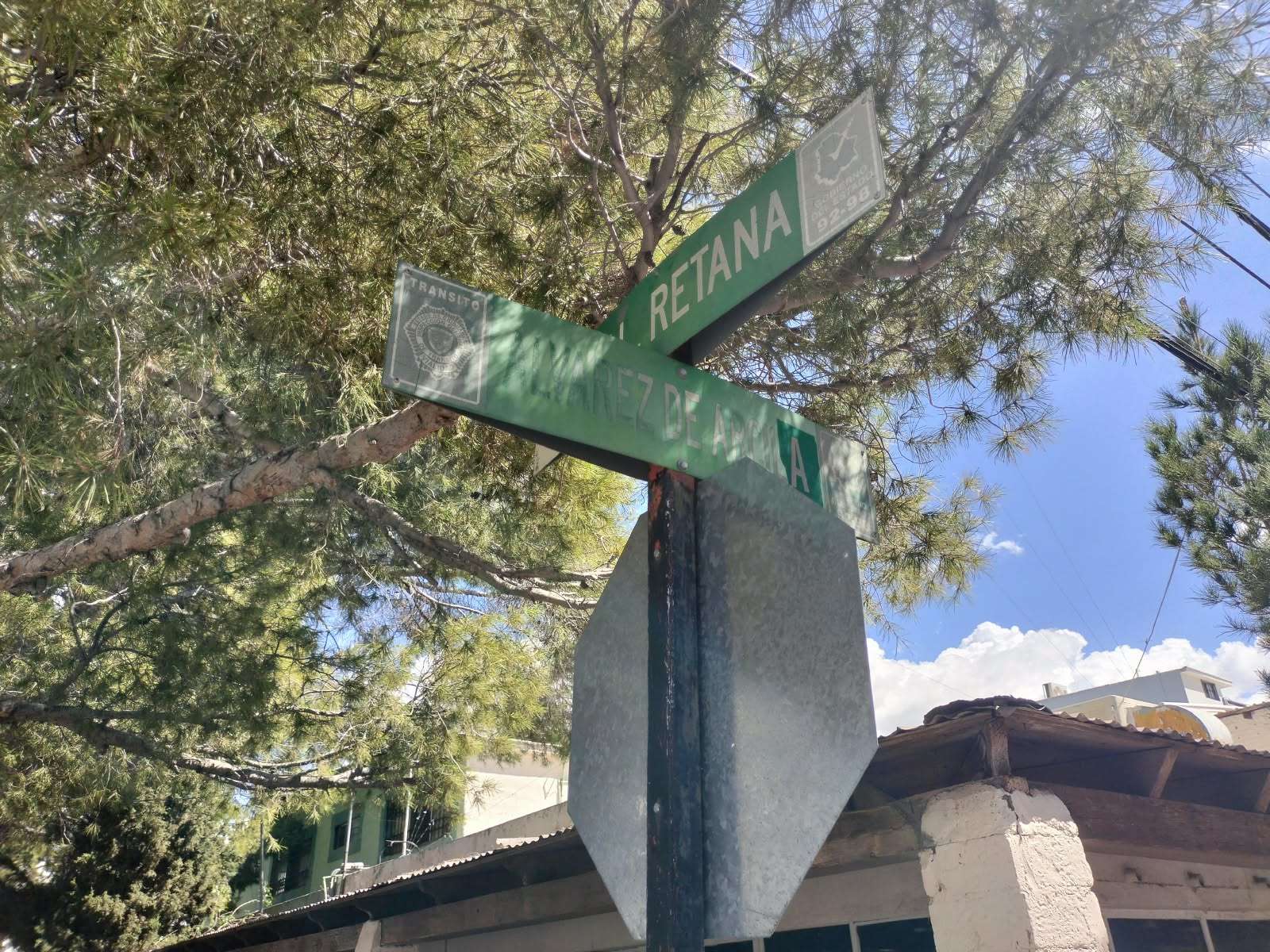 Luce deteriorada la nomenclatura de calles en Chihuahua