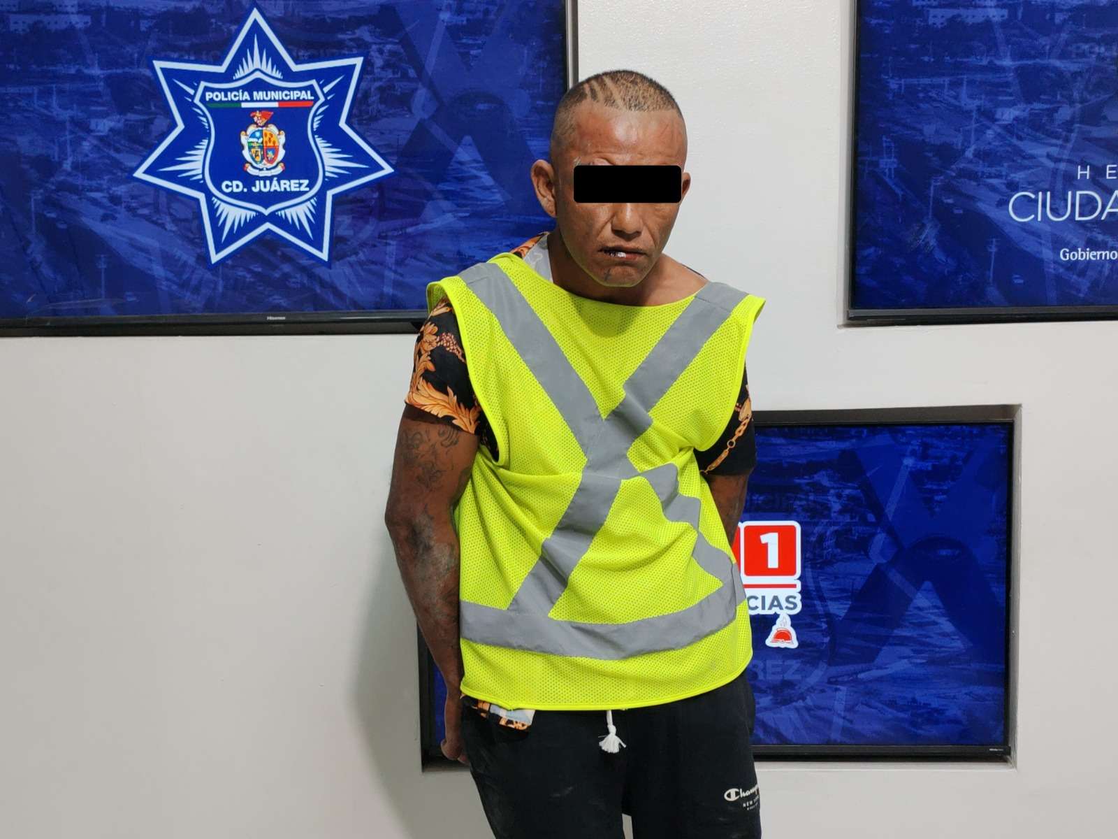 Arrestan a hombre por robo a comercio