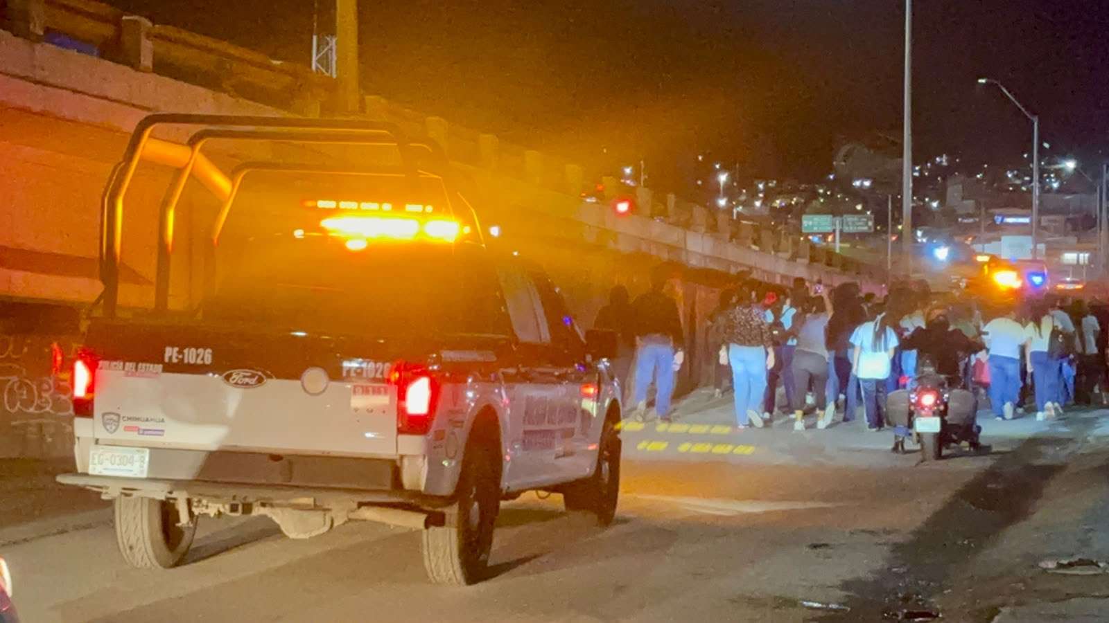 Marchan empleados del Imss hasta el Morelos