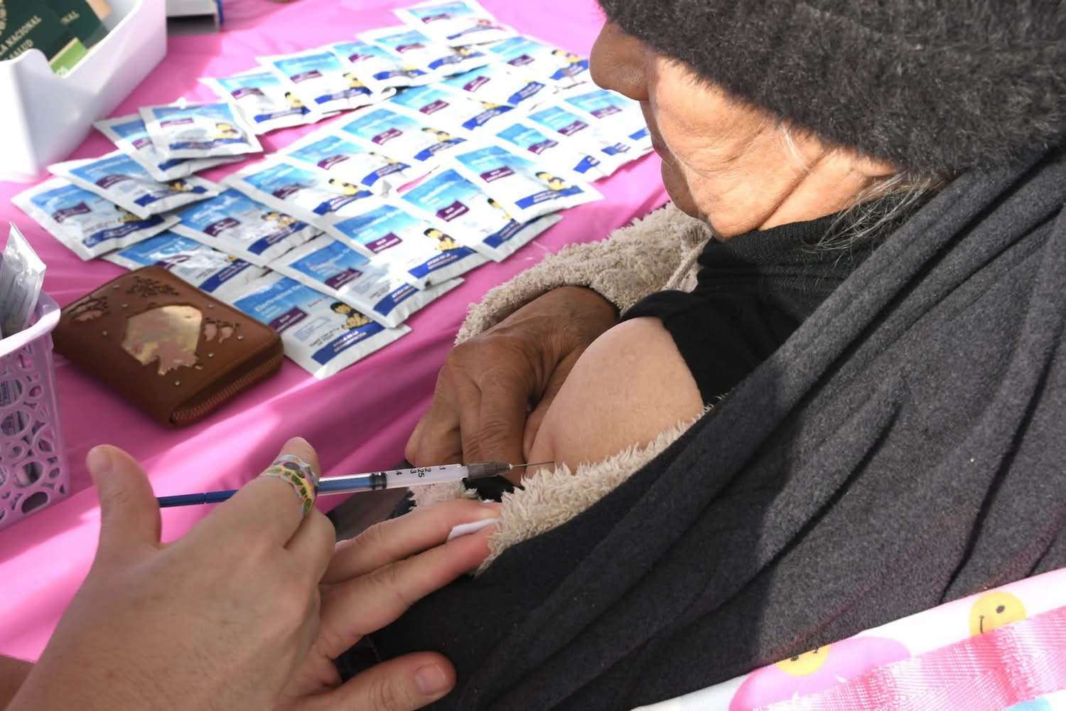 Participa Escuela de Enfermería del Estado en Feria de Salud de Anapra