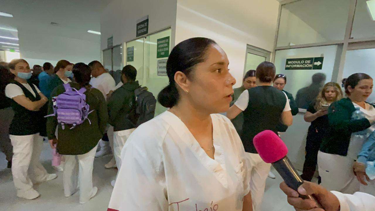 Toman trabajadores del Imss el Hospital Morelos
