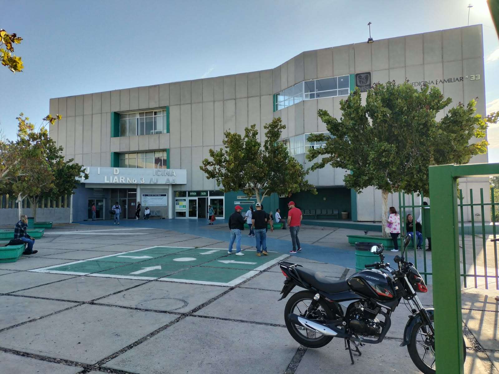 Paralizan atención en clínicas del Imss por desabasto y represalias