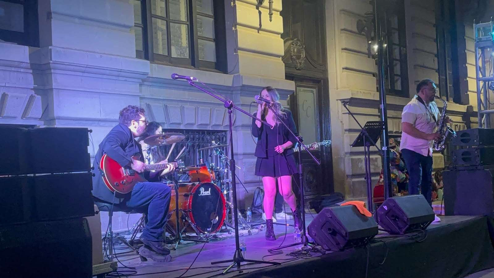 Ofrece Ficuu danza, teatro y música en las calles del Centro