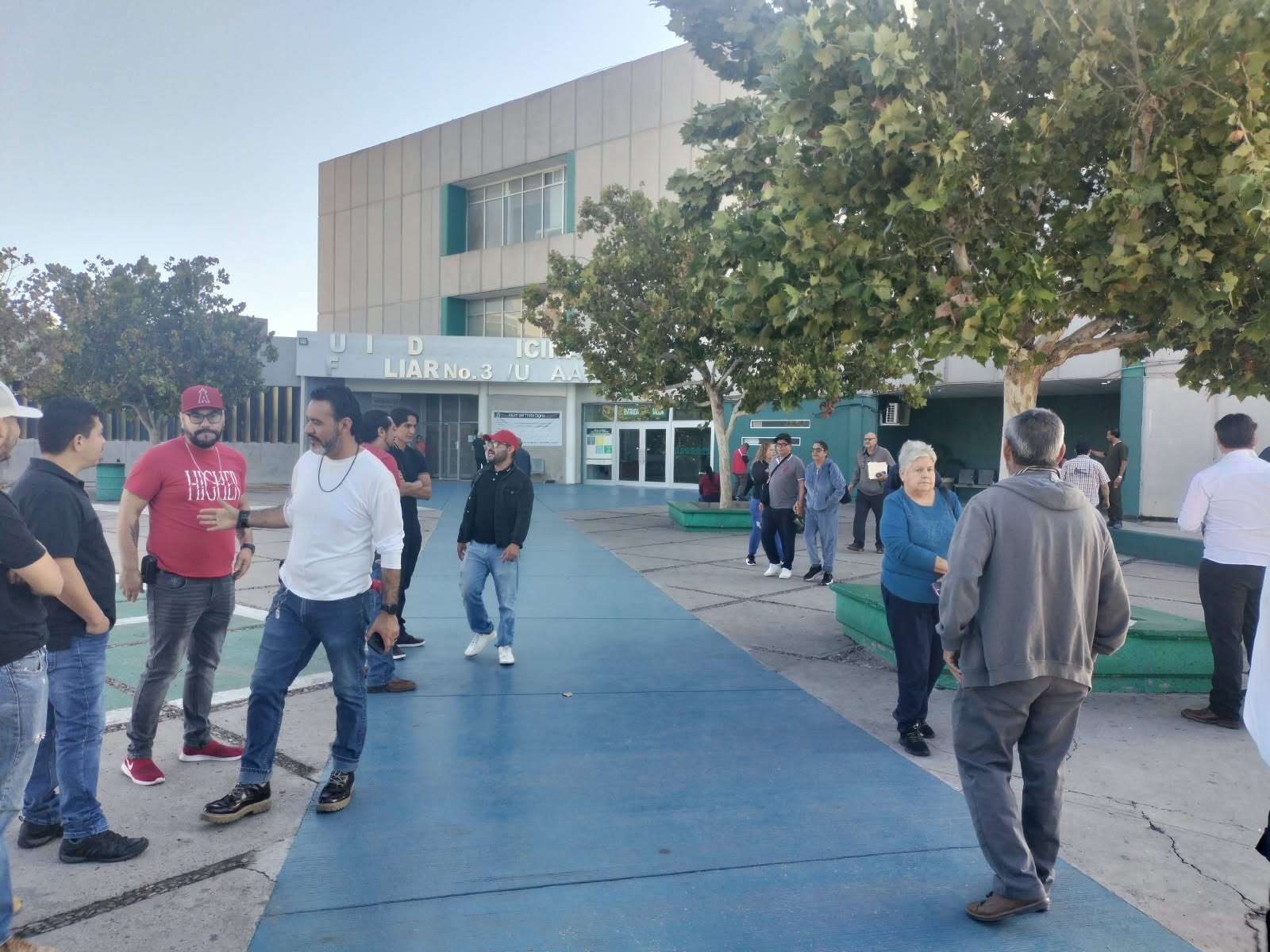 Paralizan atención en clínicas del Imss por desabasto y represalias
