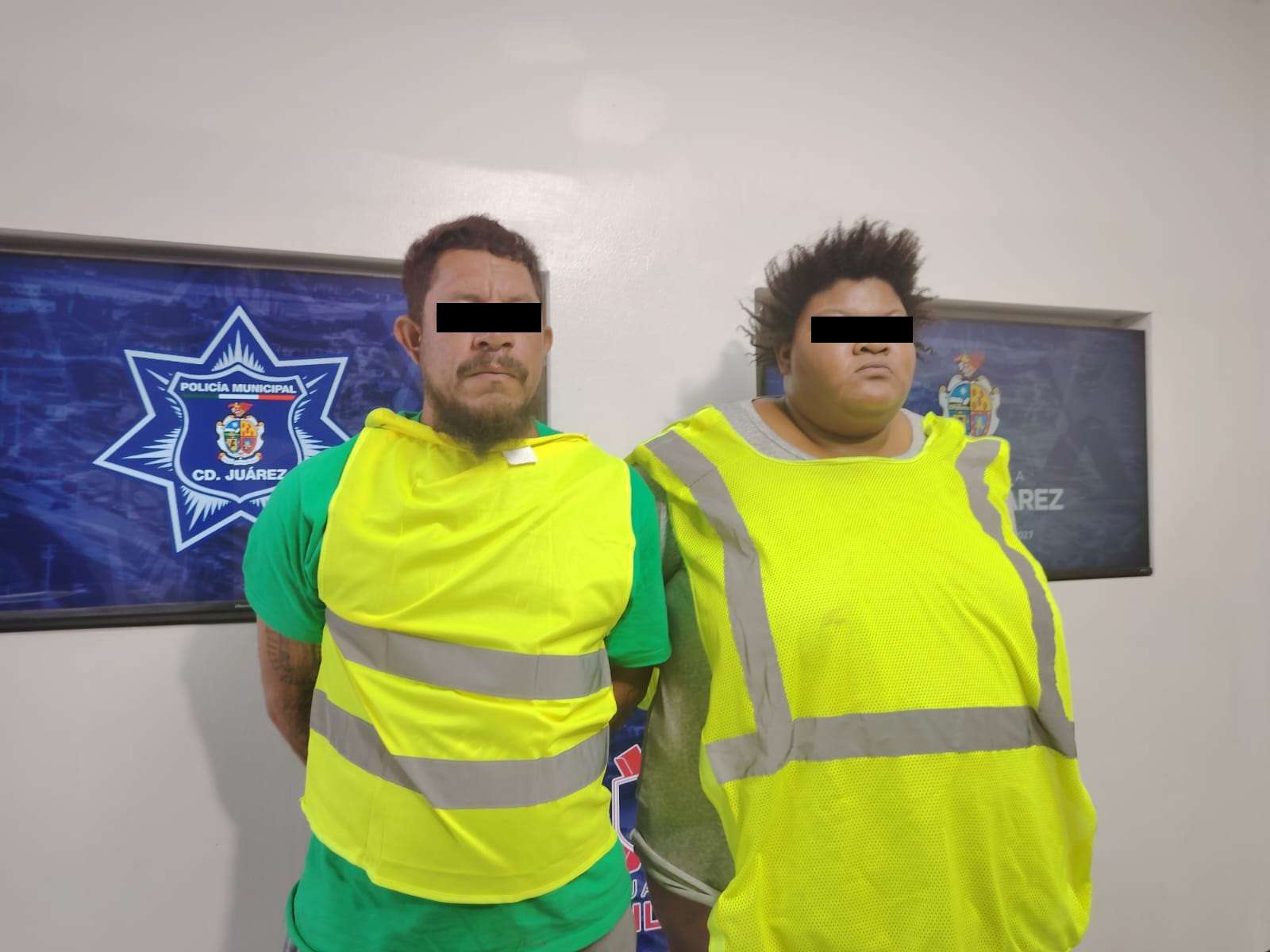 Arrestan a pareja por golpear a niña de 5 años