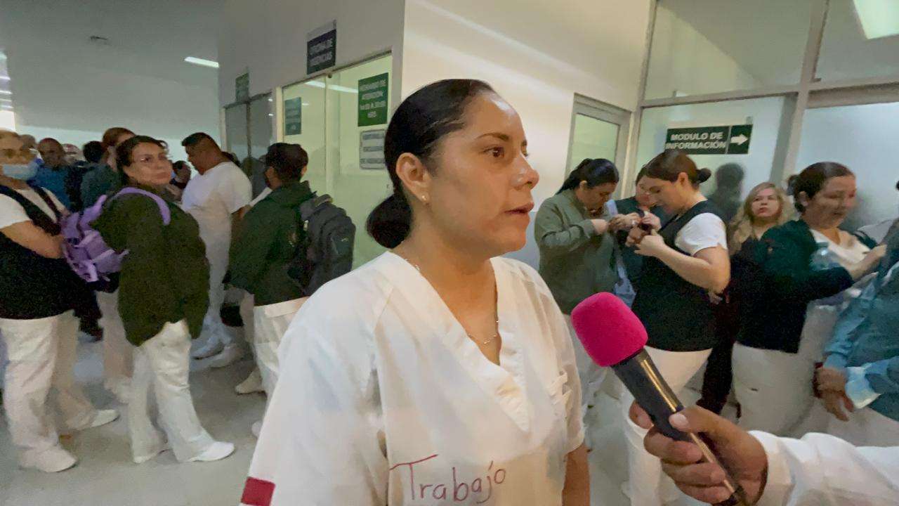 Toman trabajadores del Imss el Hospital Morelos