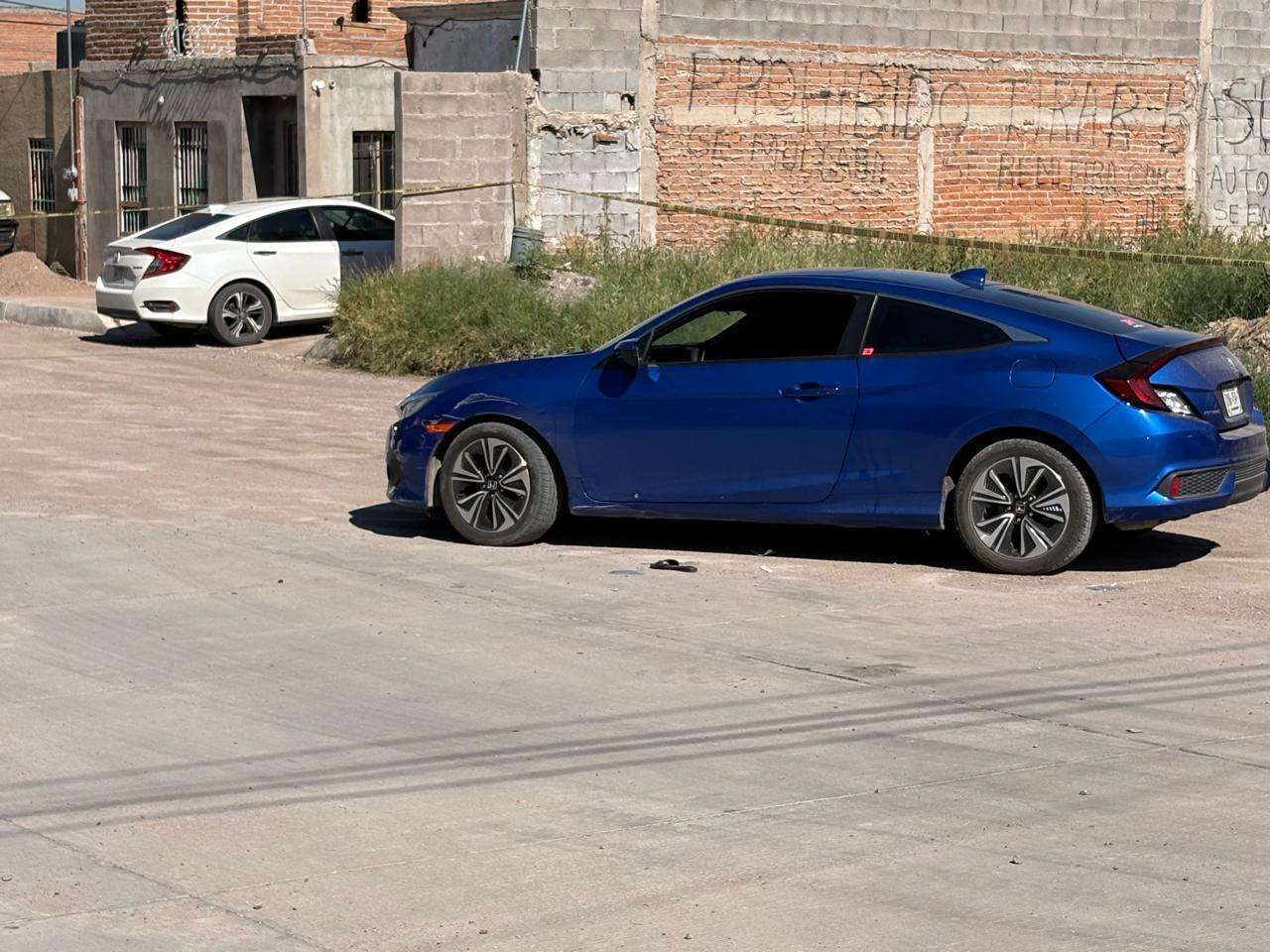 Localizan auto con impacto de bala y rastros de sangre en la Rosario