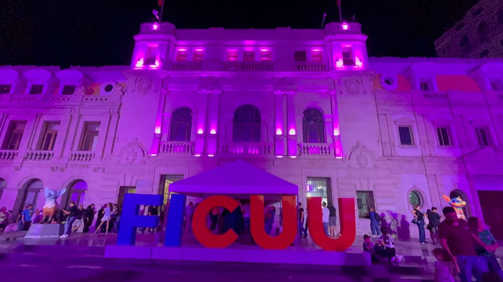 Ofrece Ficuu danza, teatro y música en las calles del Centro