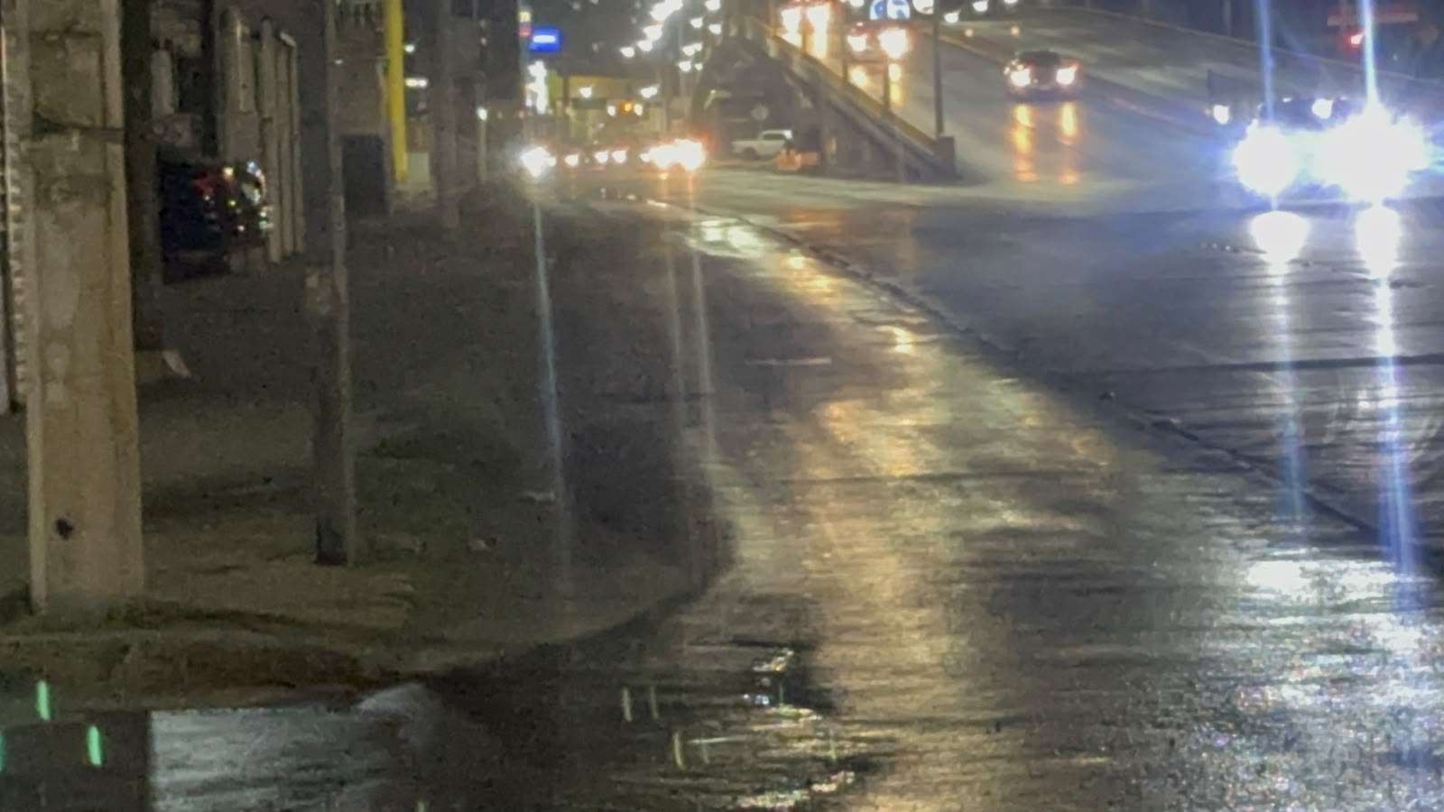 Reportan fuga de aguas negras en la Tecnológico