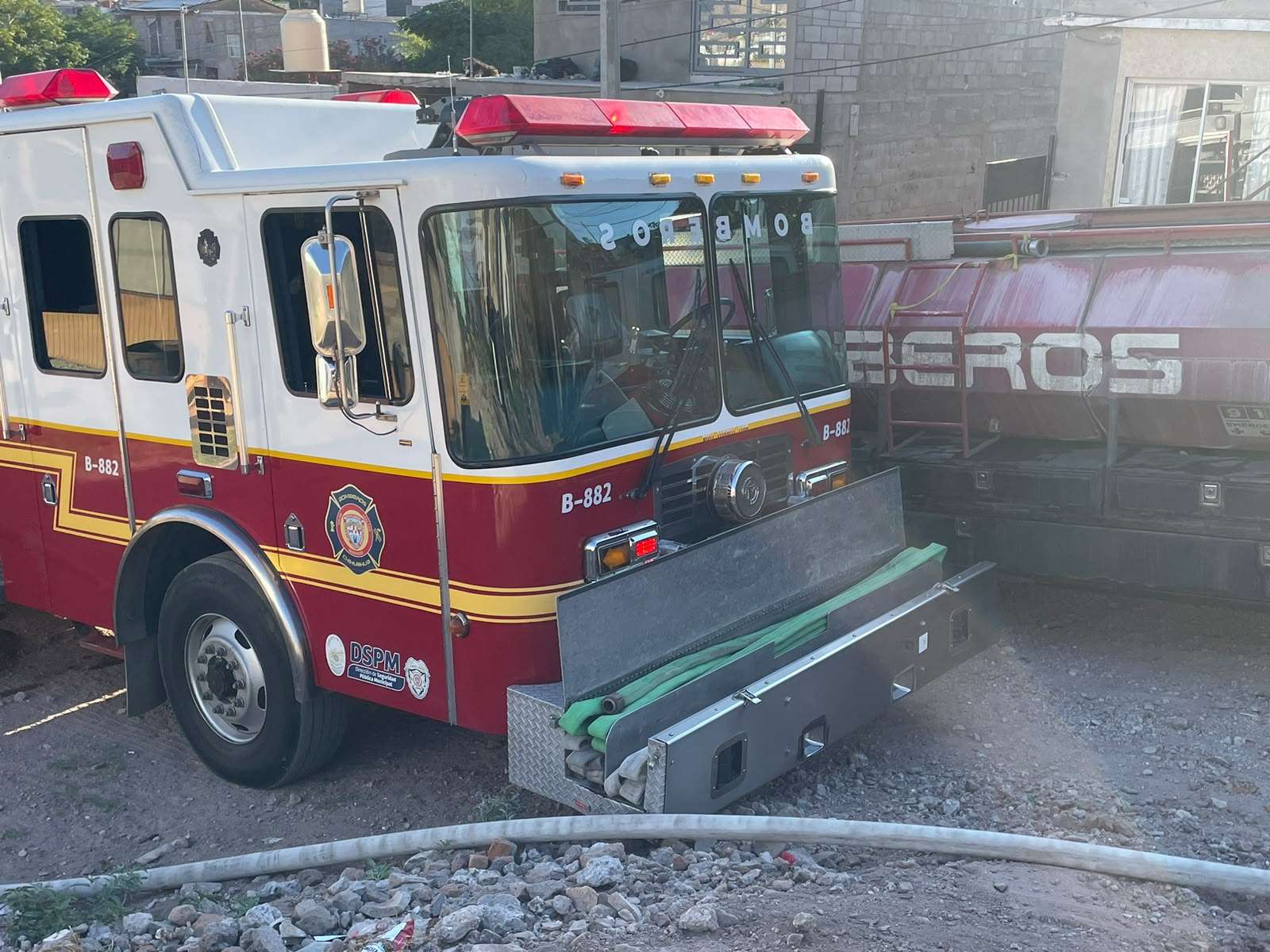 Consume voraz incendio dos habitaciones en la Ampliación 2 de Octubre