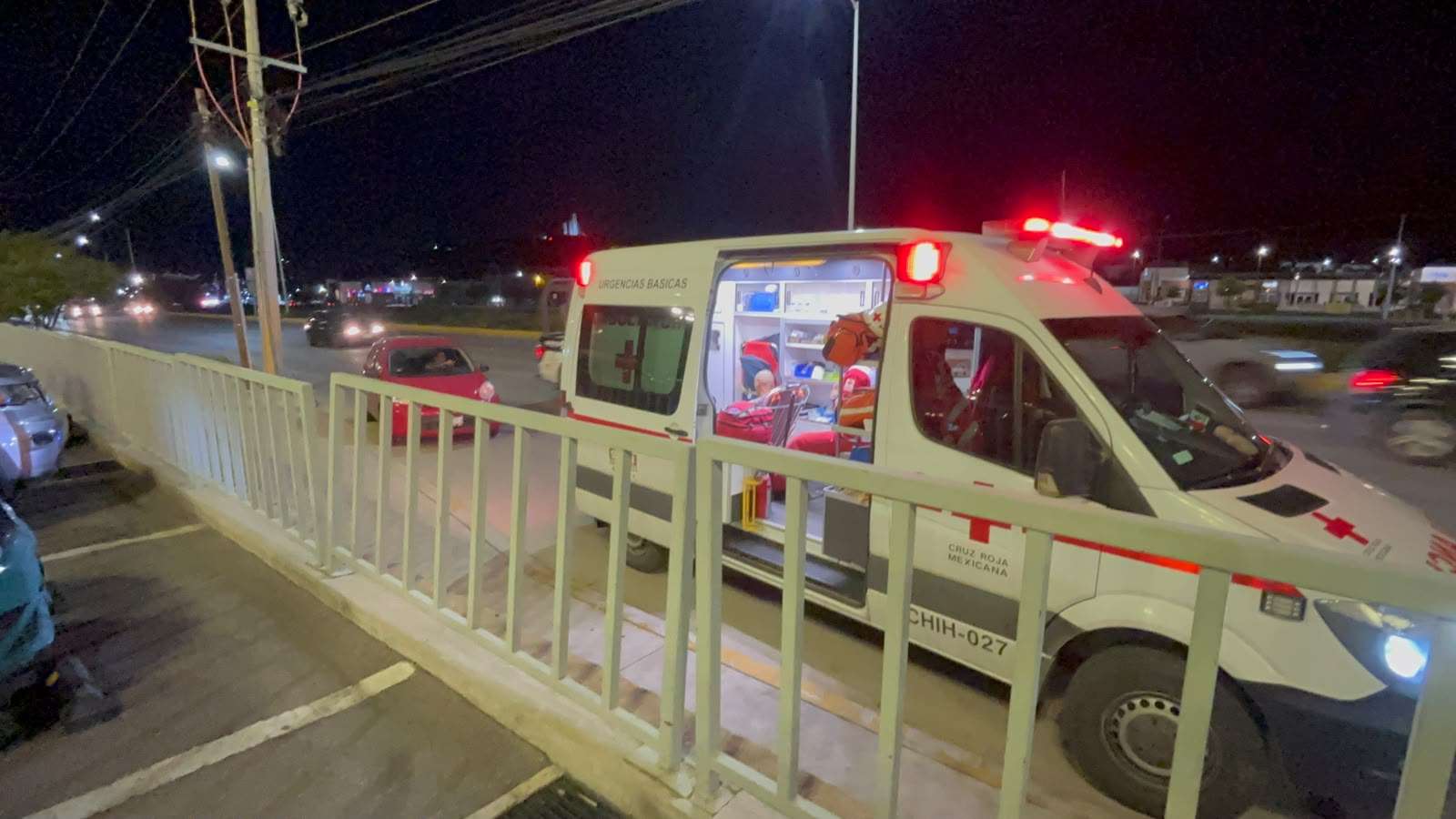 Arrollan a peatón y resulta lesionado en la Teófilo Borunda