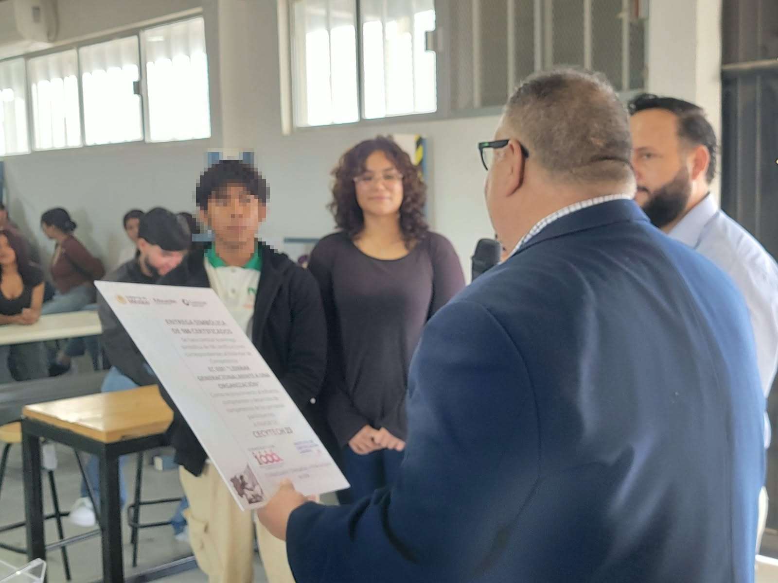 Reúnen a 200 estudiantes en programa de liderazgo y desarrollo personal