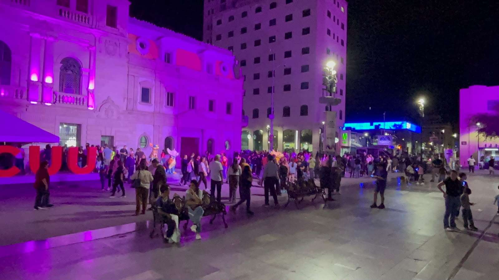 Acuden chihuahuenses a eventos del Ficuu