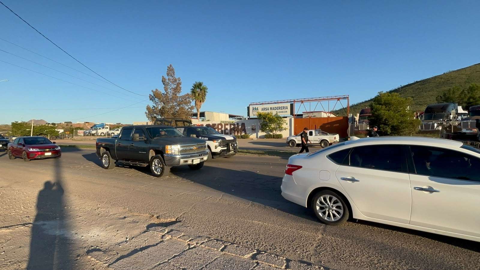 Deja choque alcance tres vehículos dañados y una menor lesionada
