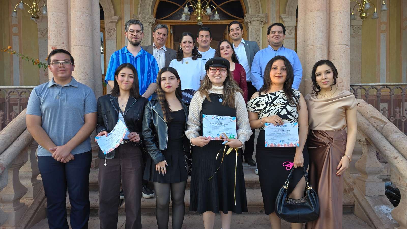 Exhiben jóvenes talento artístico en gala otoñal de Chihuahua