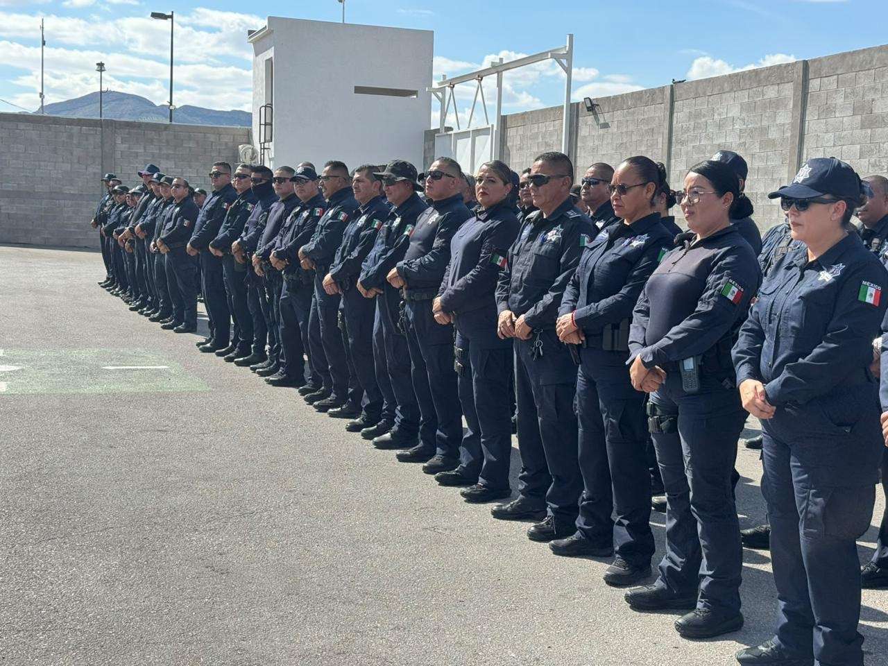 Inicia Luis Aguirre acercamiento con policías estatales en Juárez