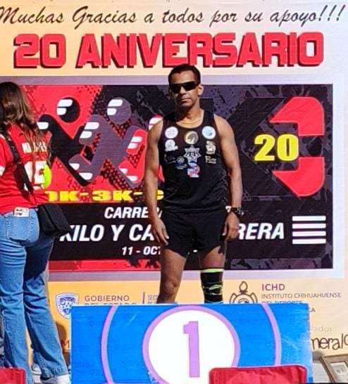 Policía corre 10 kilómetros en 37 minutos