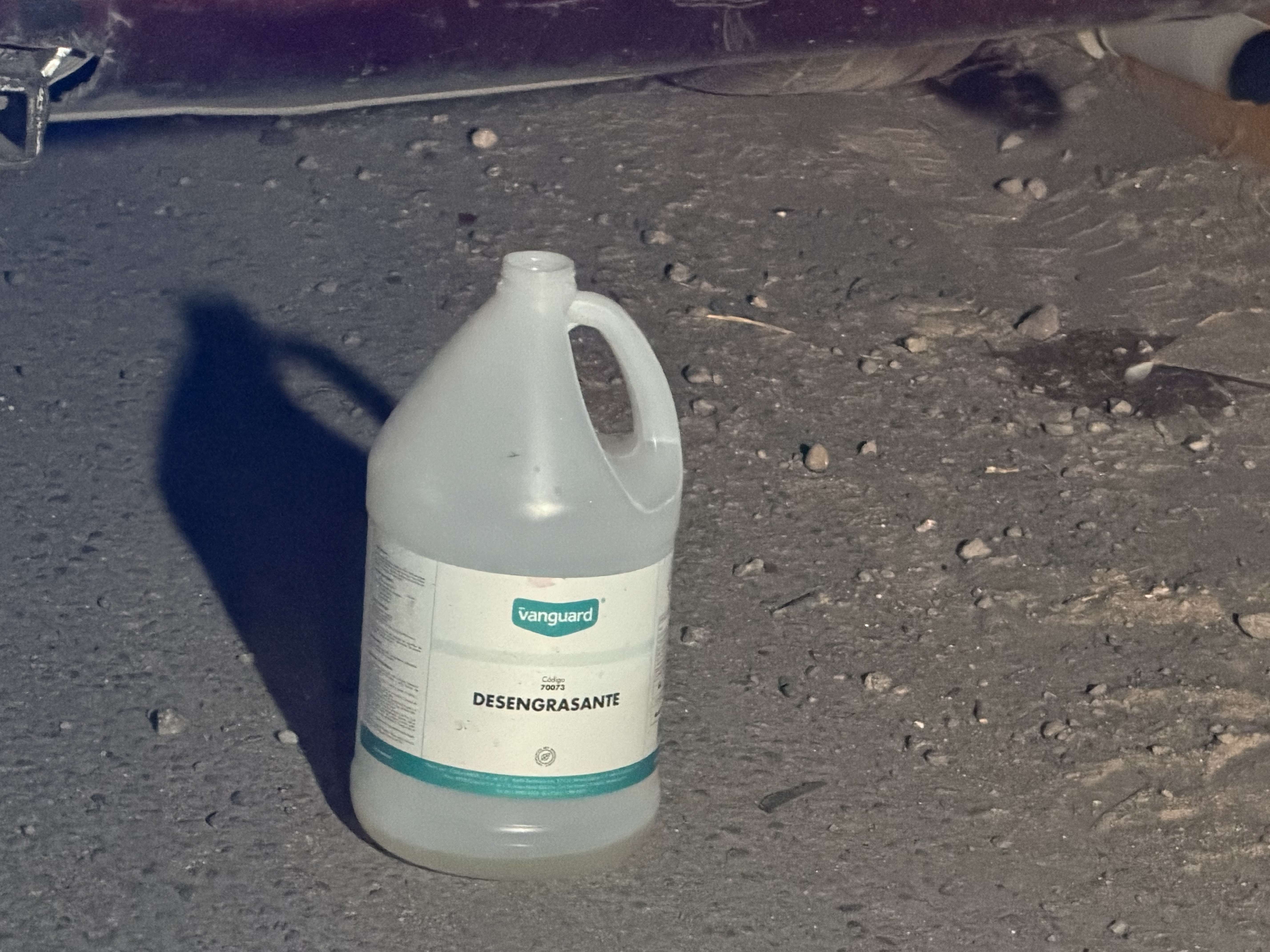 Se queda sin gasolina y termina hospitalizado tras brutal atropello