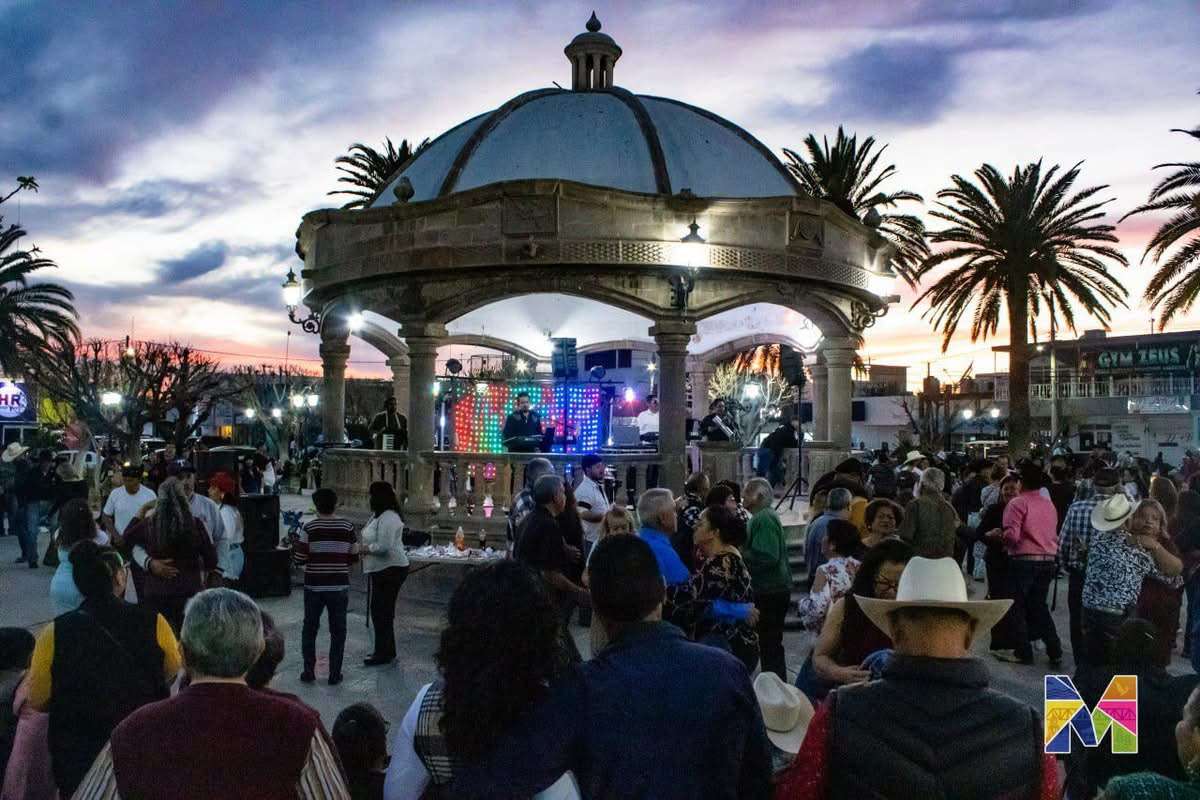 Invitan a disfrutar del Domingo de Serenata en Meoqui