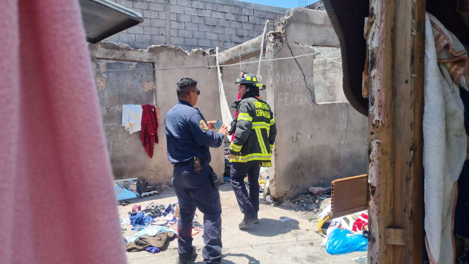 Atienden predios de riesgo con limpieza, dictámenes y demoliciones