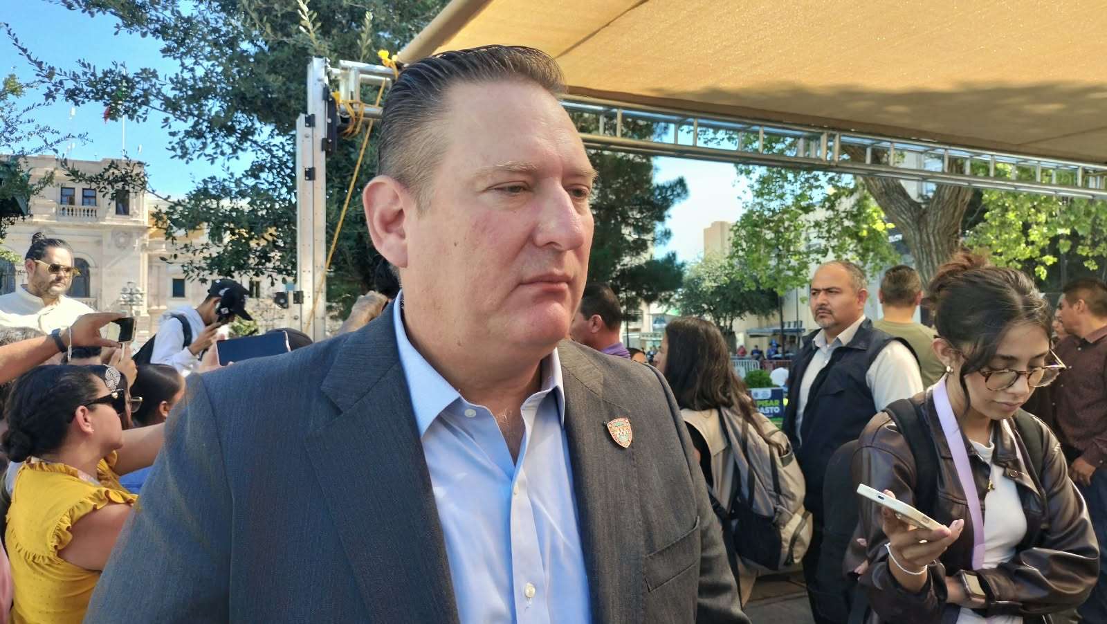Pide Olson redirigir recursos ante crisis del IMSS