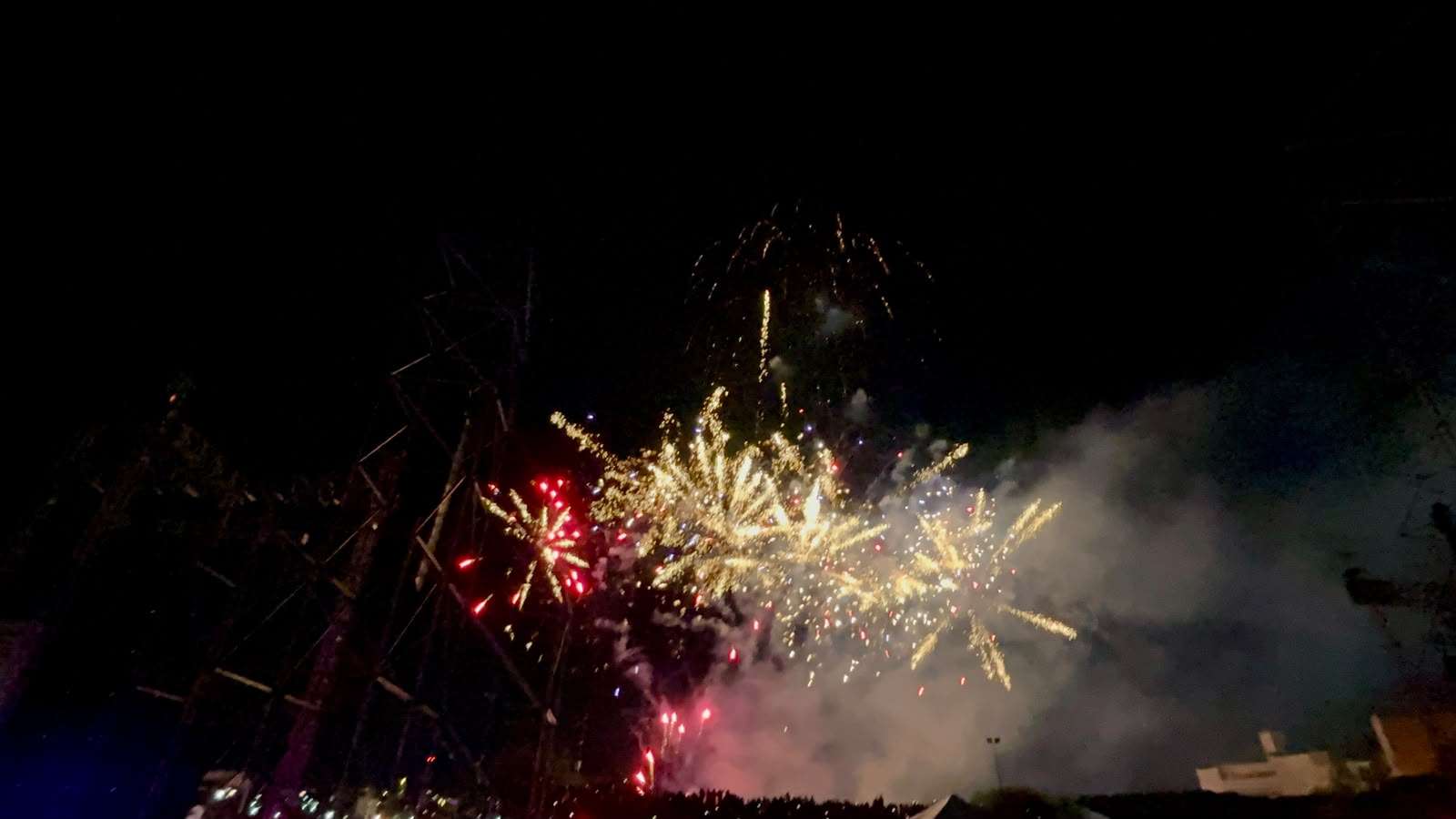 Cierra Ficuu 2026 con música de Alejandro Fernández y fuegos artificiales 