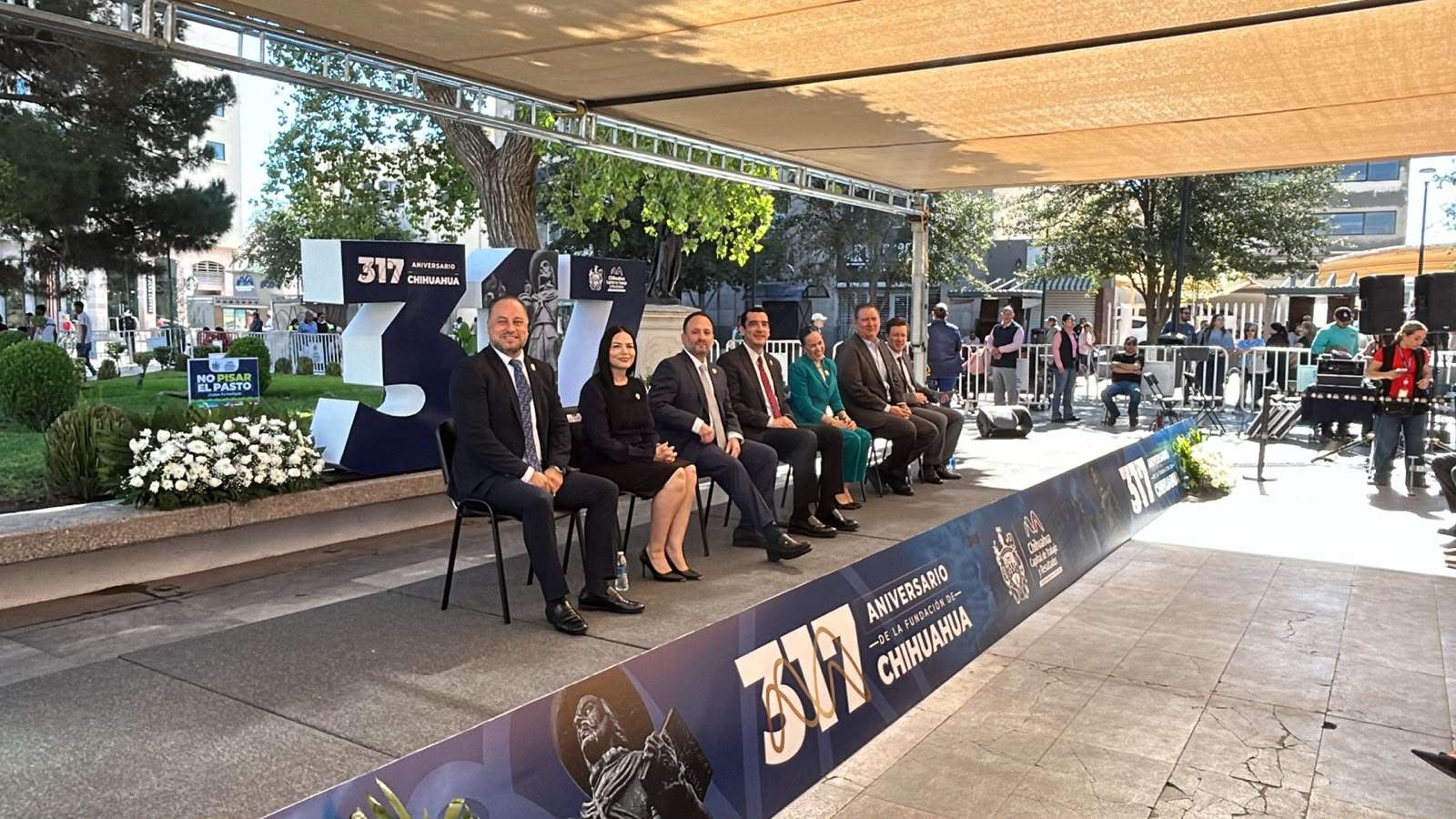 Conmemoran el 317 aniversario de Chihuahua en Plaza de Armas