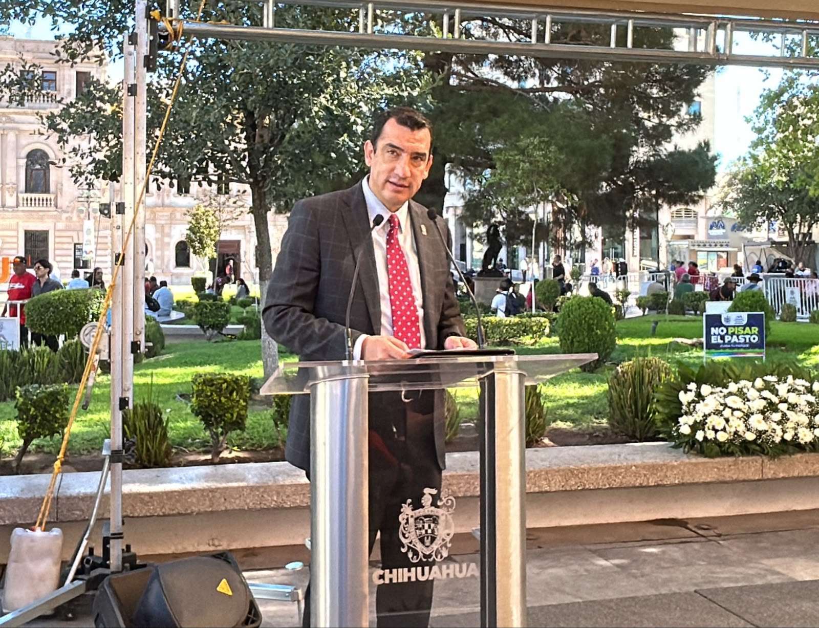 Conmemoran el 317 aniversario de Chihuahua en Plaza de Armas