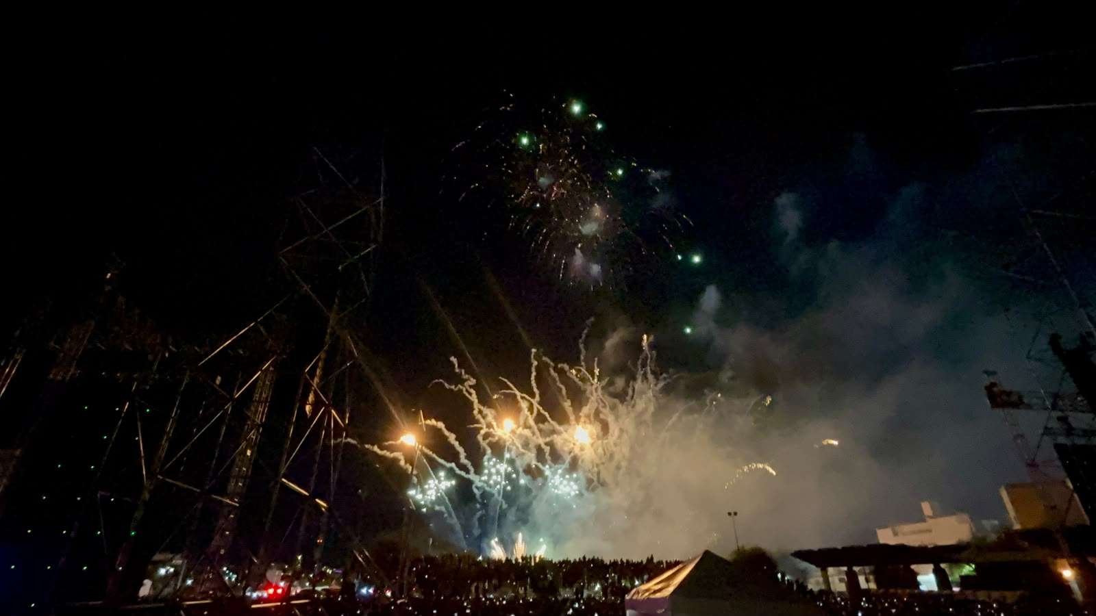 Cierra Ficuu 2026 con música de Alejandro Fernández y fuegos artificiales 