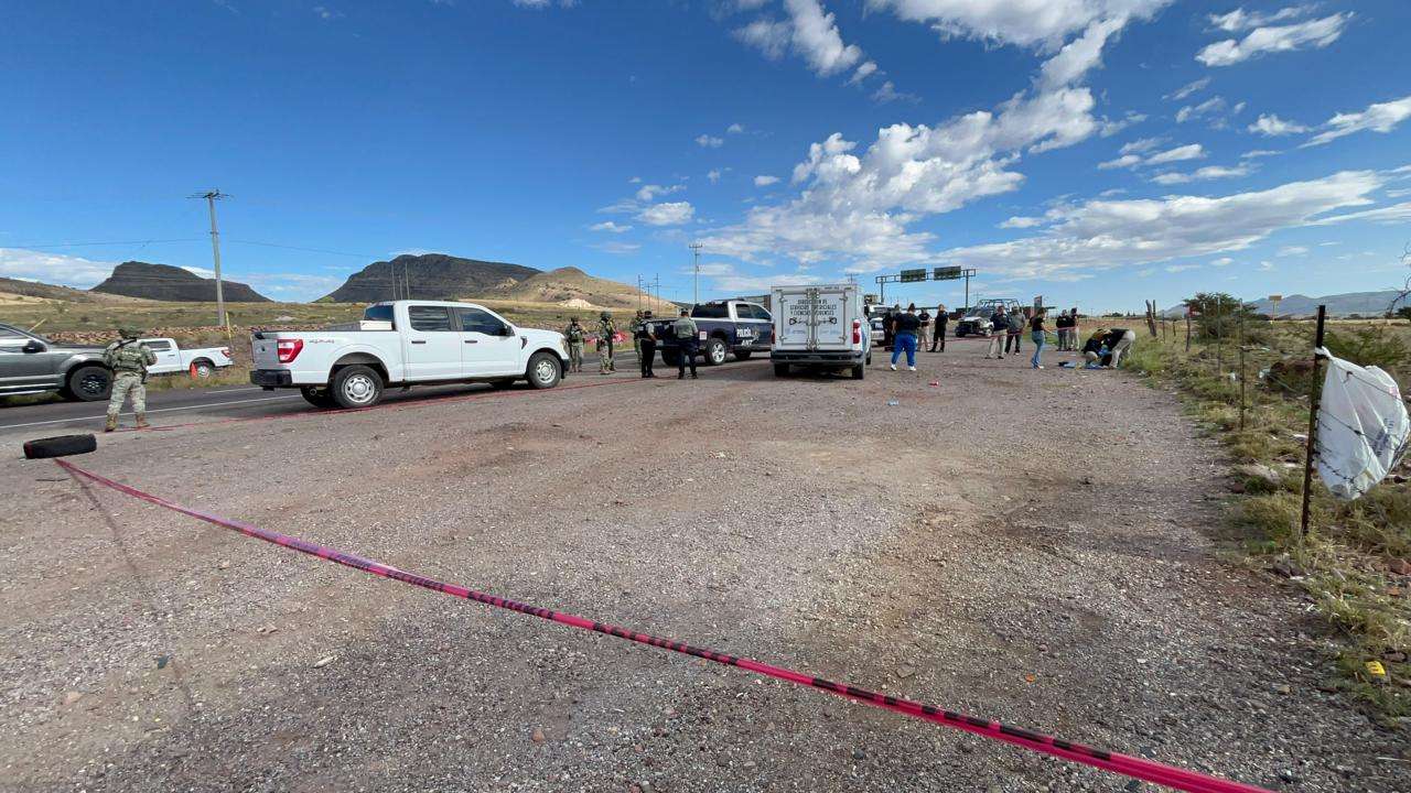 Hallan dos cabezas humanas en hielera en carretera a Cuauhtémoc 