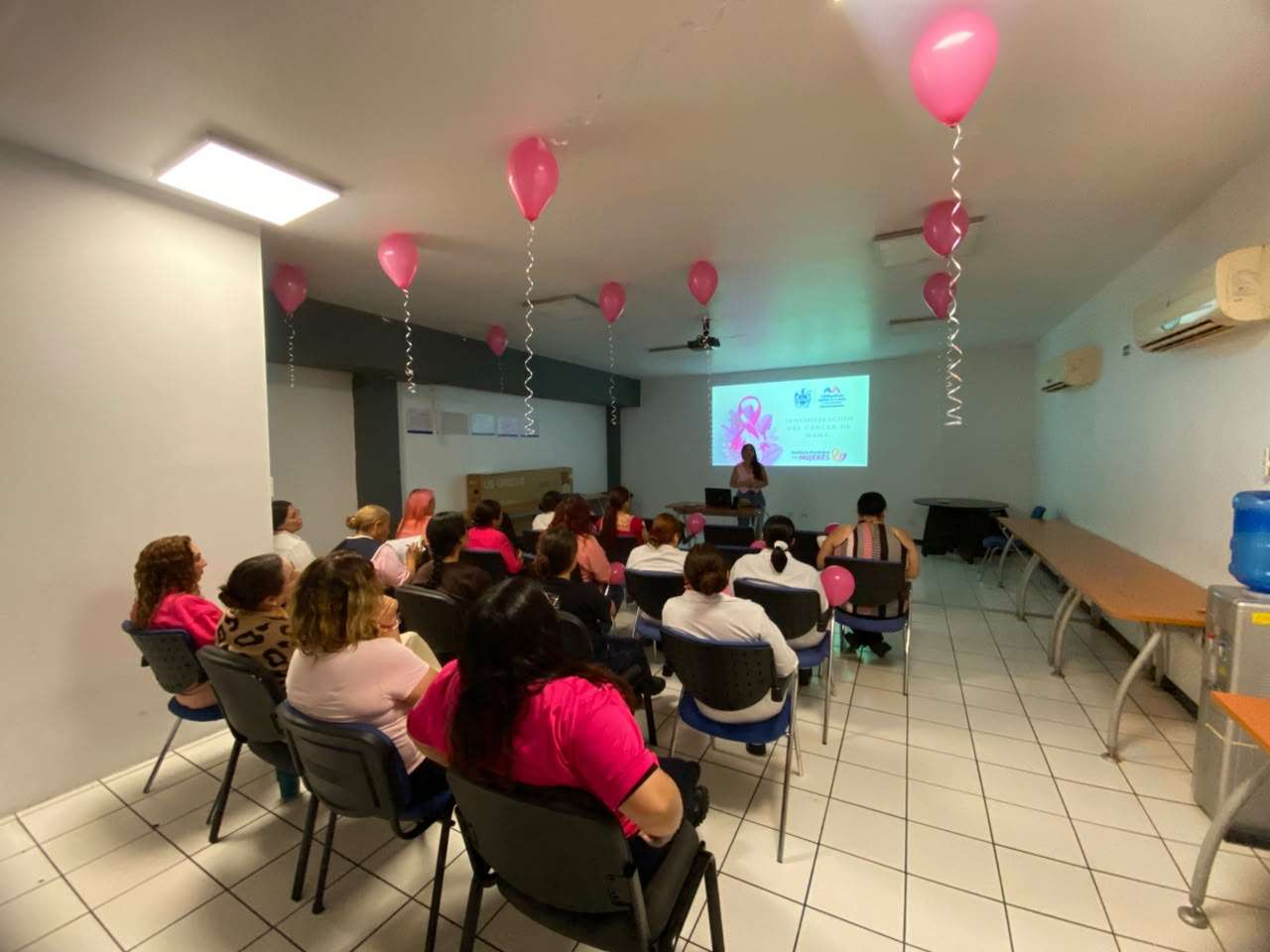 Promueve Municipio prevención del cáncer de mama 