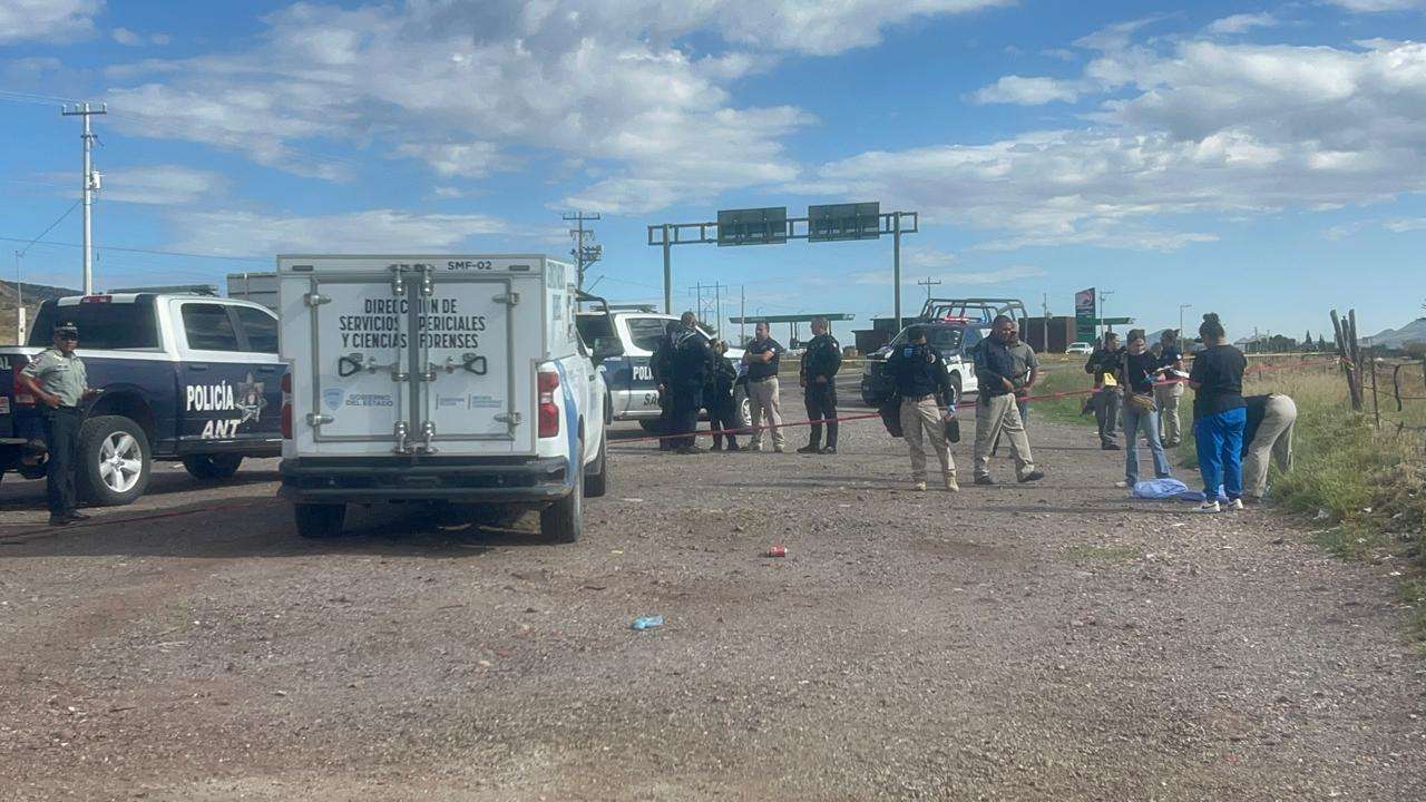 Hallan dos cabezas humanas en hielera en carretera a Cuauhtémoc 