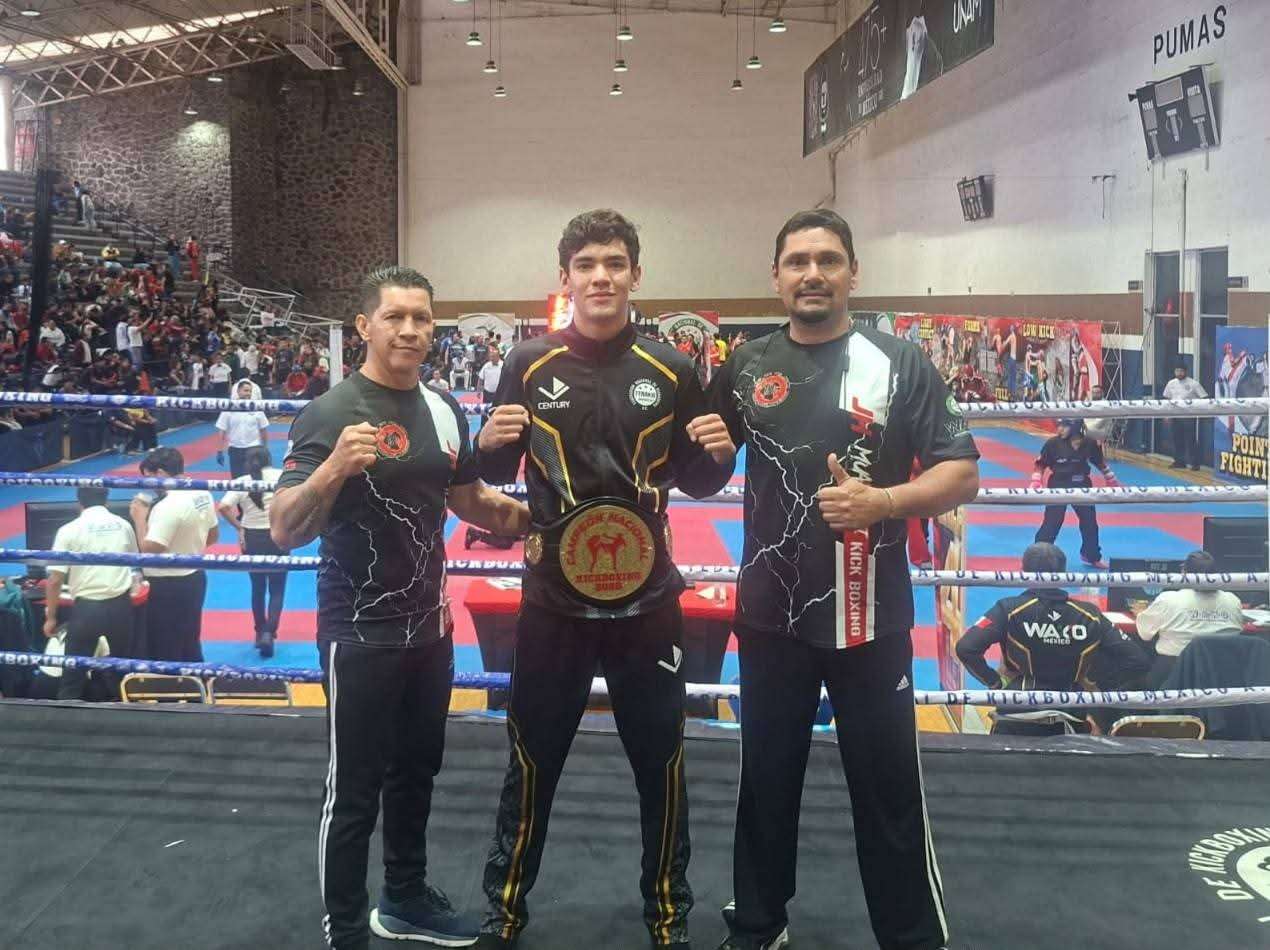 Gana estudiante de la Uach campeonato nacional de kickboxing
