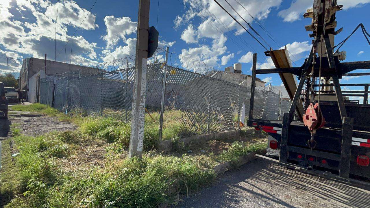 Desatan aguas negras alerta sanitaria al norte de la ciudad