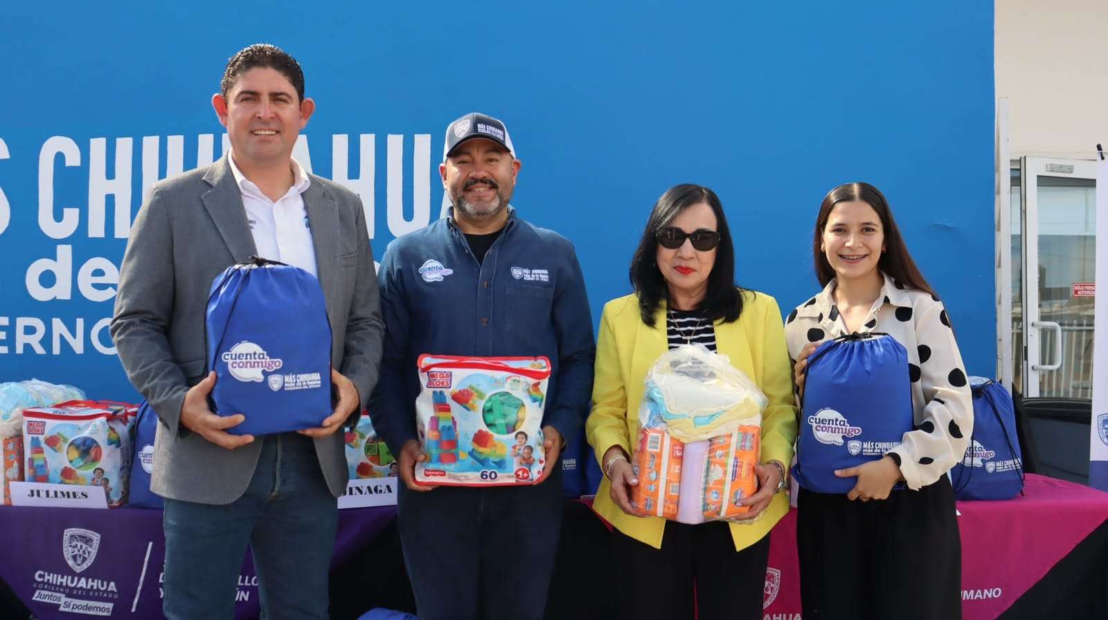 Entrega Desarrollo Humano kits de apoyo infantil en 12 municipios